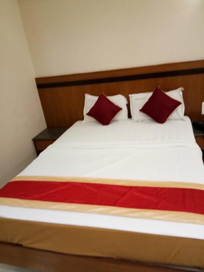 Hlv Grand Inn Бенґалуру Екстер'єр фото